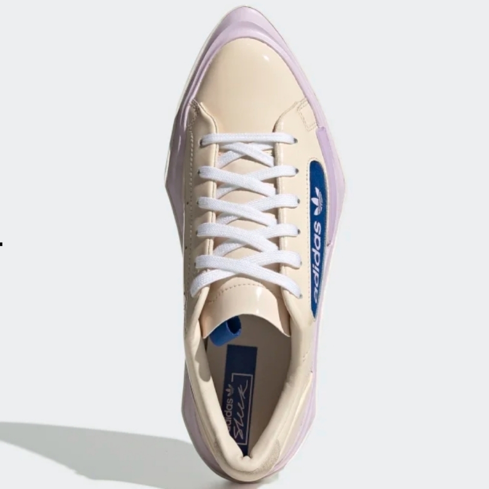 Adidas Shoes - Picture 5 of 10